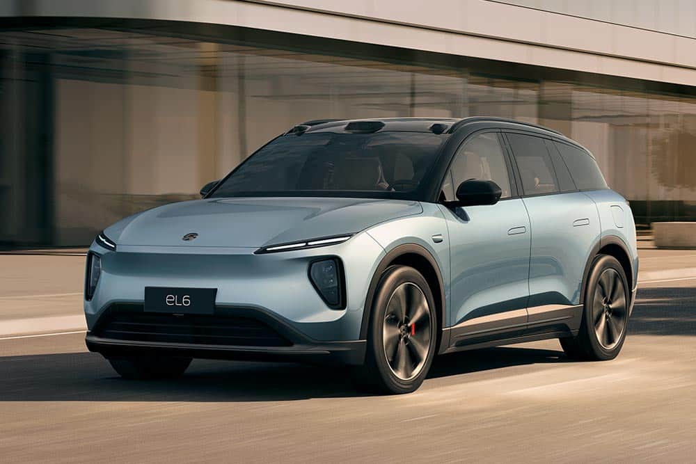 https://autogreeknews.gr/wp-content/uploads/2025/11/NIO-EL6-3.jpg