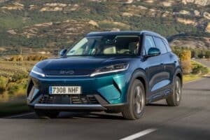 Νέο plug-in υβριδικό BYD Atto 2 DM-i με αυτονομία 1.020 χλμ.