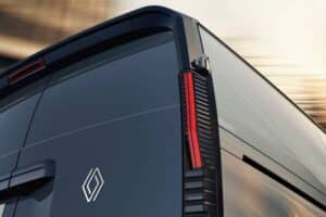 Renault Trafic Van E-Tech electric (17) (1)