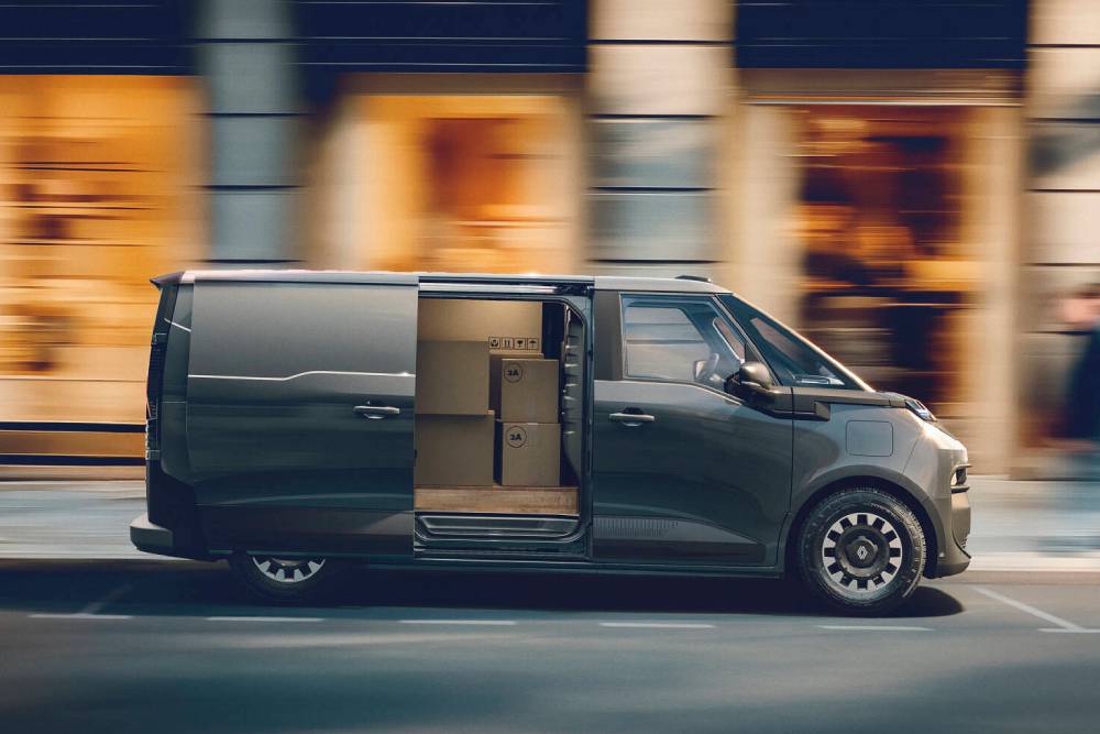 https://autogreeknews.gr/wp-content/uploads/2025/11/Renault-Trafic-Van-E-Tech-electric-8-1.jpg