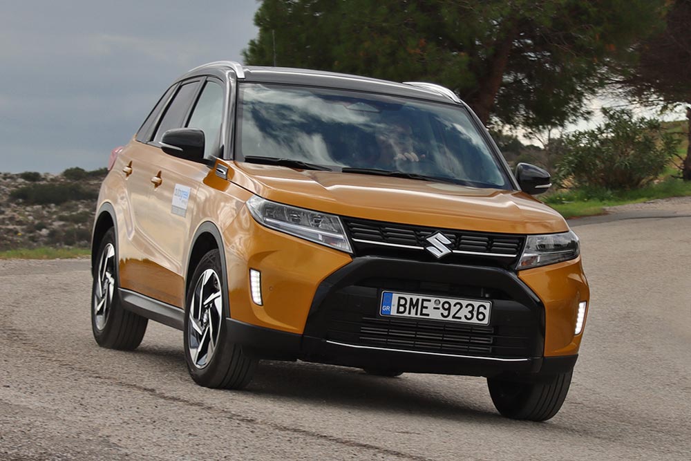 https://autogreeknews.gr/wp-content/uploads/2025/11/Suzuki-Vitara-1.4-110-hp-2WD-6AT-10.jpg
