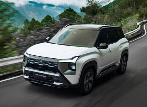 Νέο 7θέσιο SUV Mitsubishi Destinator 1.5λτ. τούρμπο (+video)