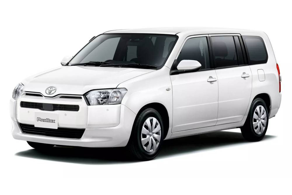 https://autogreeknews.gr/wp-content/uploads/2025/11/Toyota-ProBox-2026-Japan-1-2048x1121-1.jpg
