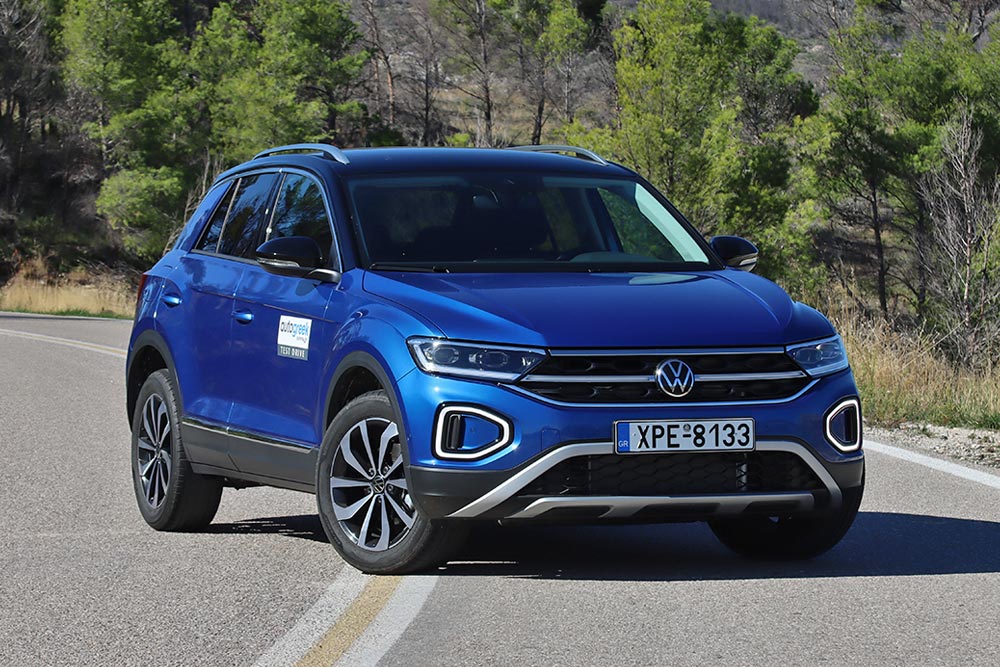 https://autogreeknews.gr/wp-content/uploads/2025/11/VW-T-Roc-1.5-TSI-Dream-3.jpg