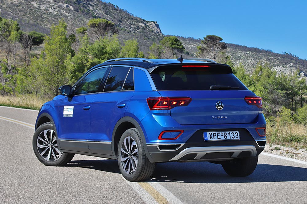 https://autogreeknews.gr/wp-content/uploads/2025/11/VW-T-Roc-1.5-TSI-Dream-5.jpg