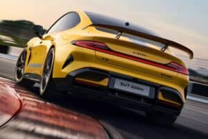 Xiaomi-SU7-Ultra-3ll-2048×1152