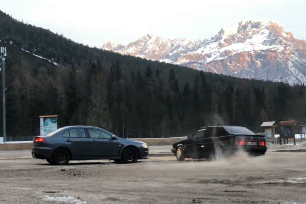 Alfa Romeo 75 2.0 TS χορεύει και γοητεύει (+video)