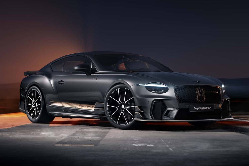 https://autogreeknews.gr/wp-content/uploads/2025/11/bentley-continental-gt-supersports-3.jpg