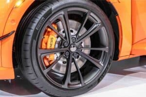 genesis gv60 magma 05