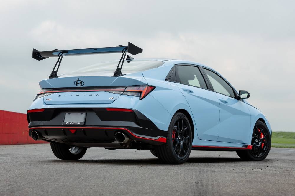 https://autogreeknews.gr/wp-content/uploads/2025/11/hyundai-elantra-n-tcr-edition-6.jpg