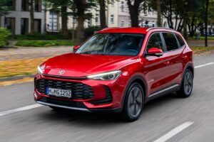 Με τιμή «ανέκδοτο» το νέο MG ZS Max Hybrid+ 197 PS