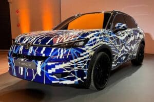 new vw t-roc r camo (4)