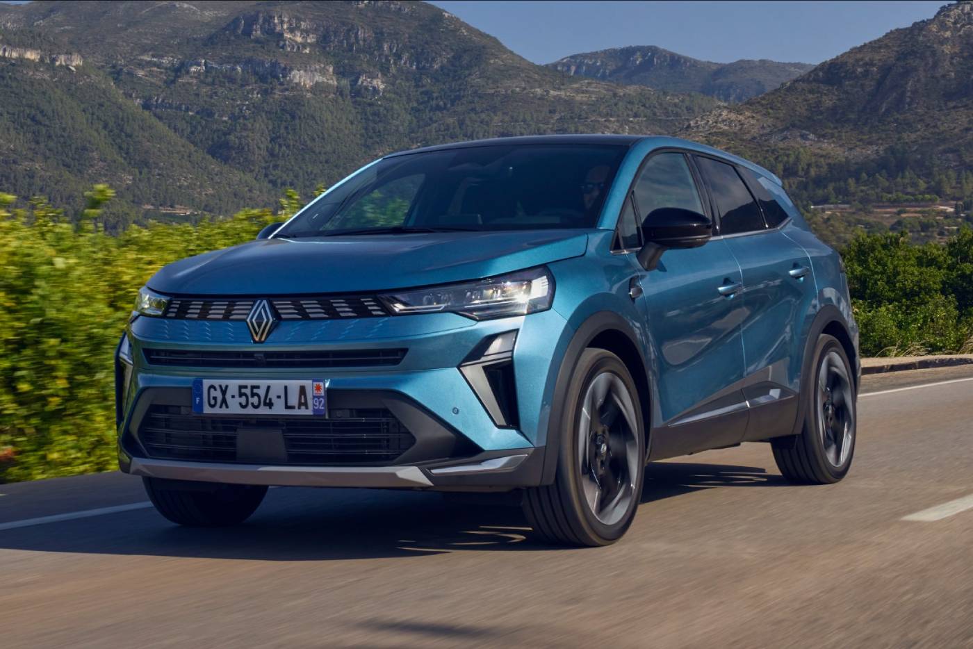 Υβριδικό Renault Symbioz σε τιμή «απλού» C-SUV βενζίνης