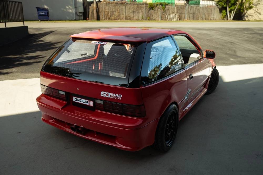 https://autogreeknews.gr/wp-content/uploads/2025/11/this-hayabusa-swapped-89-suzuki-swift-gti-deserved-1.jpg