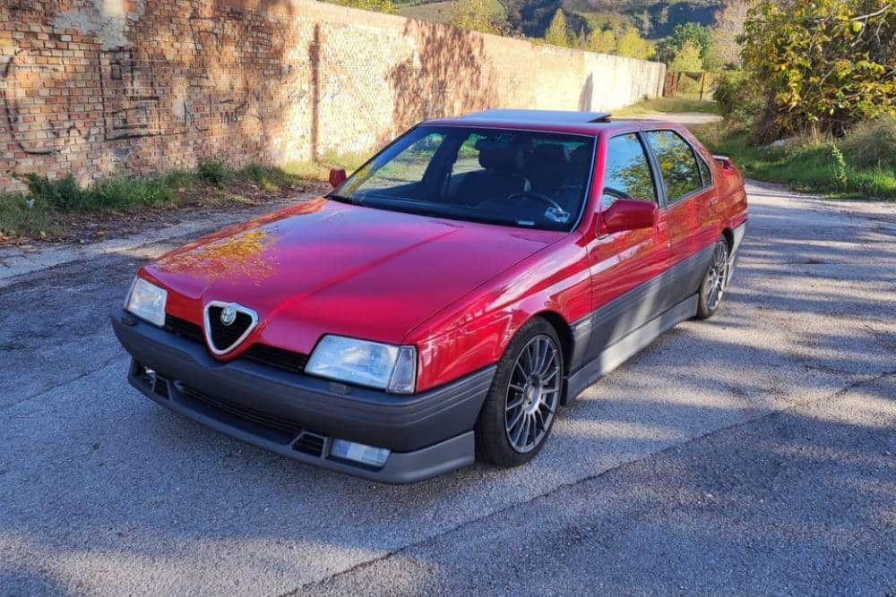 Γοητευτική Alfa Romeo 164 3.0 V6 S έτοιμη για όλα
