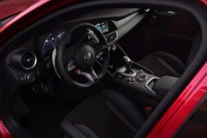 Alfa-Romeo-Giulia-and-Stelvio-Quadrifoglio-Collezi (9)