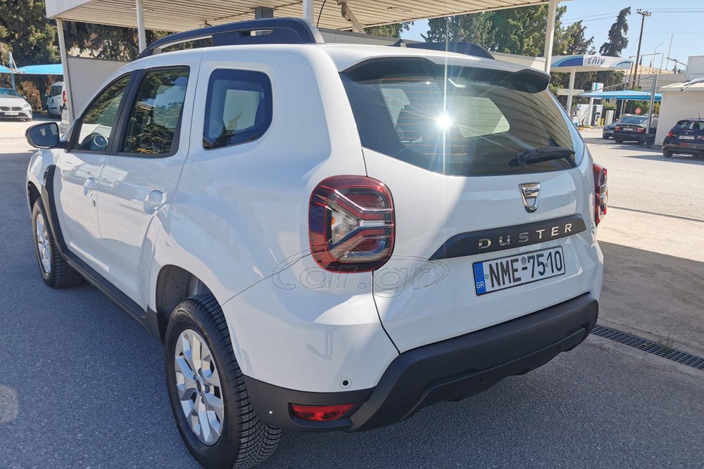 https://autogreeknews.gr/wp-content/uploads/2025/12/Dacia-Duster-diesel-4x4-used-3.jpg