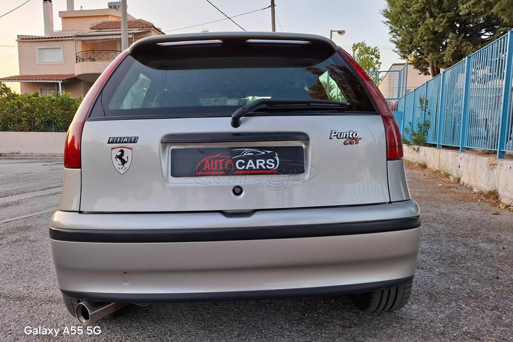 https://autogreeknews.gr/wp-content/uploads/2025/12/Fiat-Punto-GT-1998-6.jpg