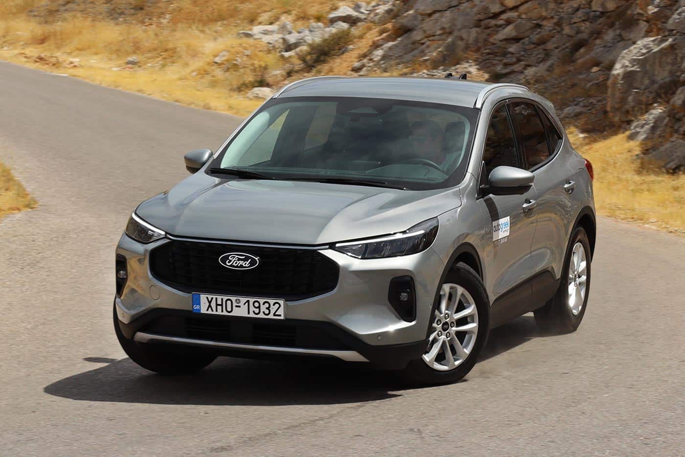 Νέα μεγάλη πτώση τιμής το Ford Kuga Hybrid