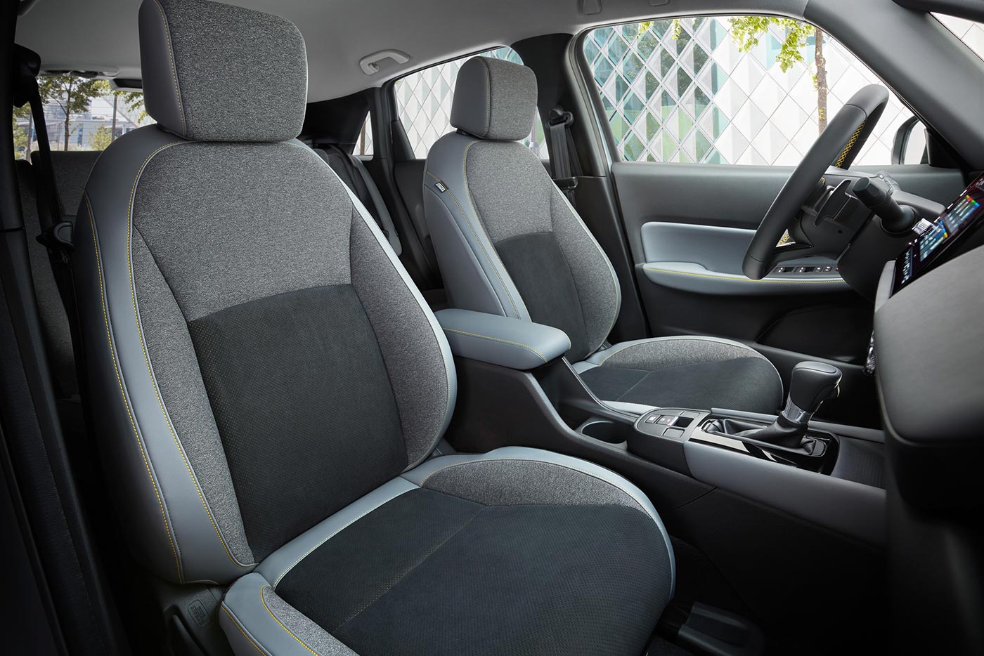 Υβριδικό και αυτόματο για μια ζωή με 25.490 ευρώ