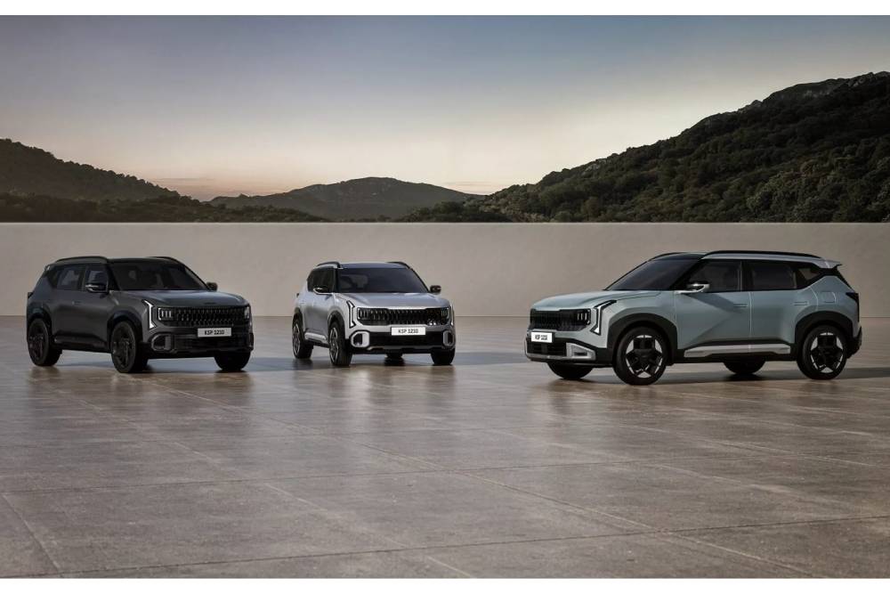 https://autogreeknews.gr/wp-content/uploads/2025/12/Kia-Seltos-Lineup-2048x1152-1.jpg