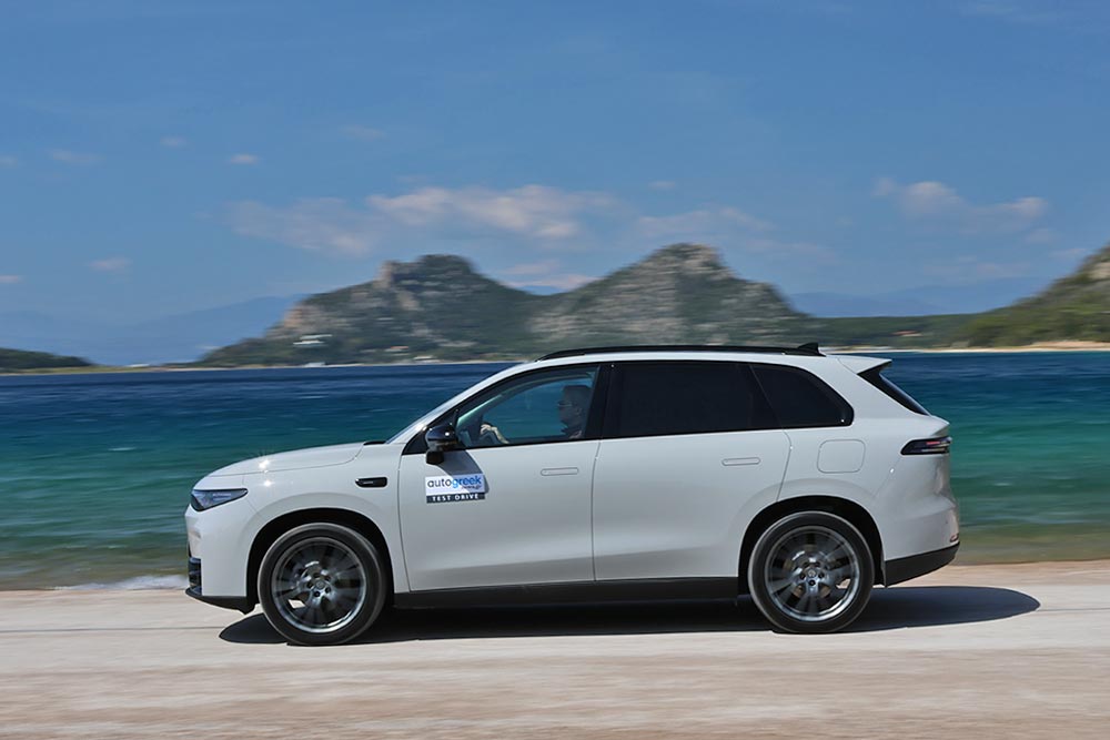 https://autogreeknews.gr/wp-content/uploads/2025/12/Leapmotor-C10-Hybrid-EV-16.jpg