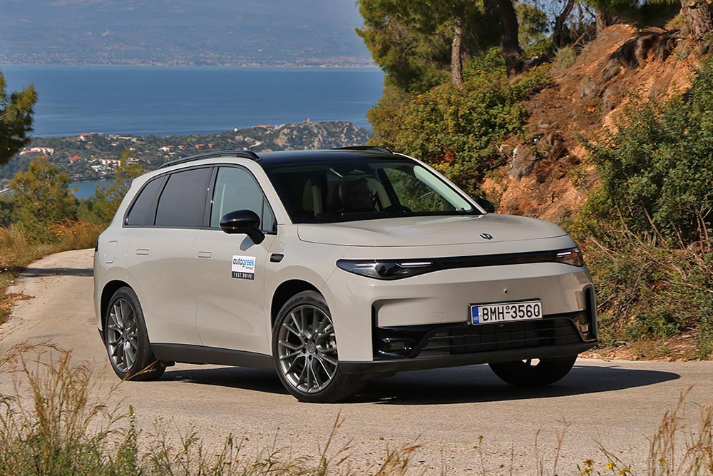 https://autogreeknews.gr/wp-content/uploads/2025/12/Leapmotor-C10-Hybrid-EV-28.jpg
