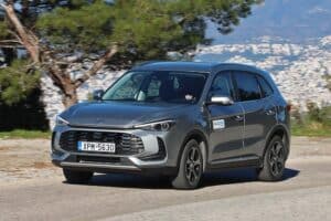 MG ZS Max Hybrid+ (1)