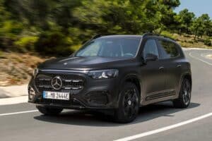 Mercedes-Benz GLB 2025 (11)