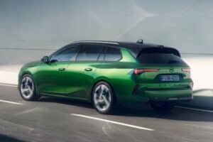 NewOpelAstraSportsTourer (1) (1)