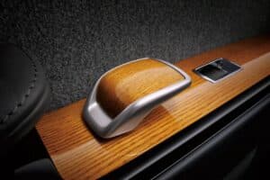 Toyota-Century-Japan-23-2048×1393