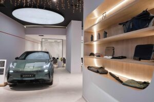 Zeekr Experience Store (4)