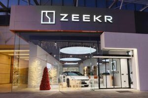 Zeekr Experience Store (7)