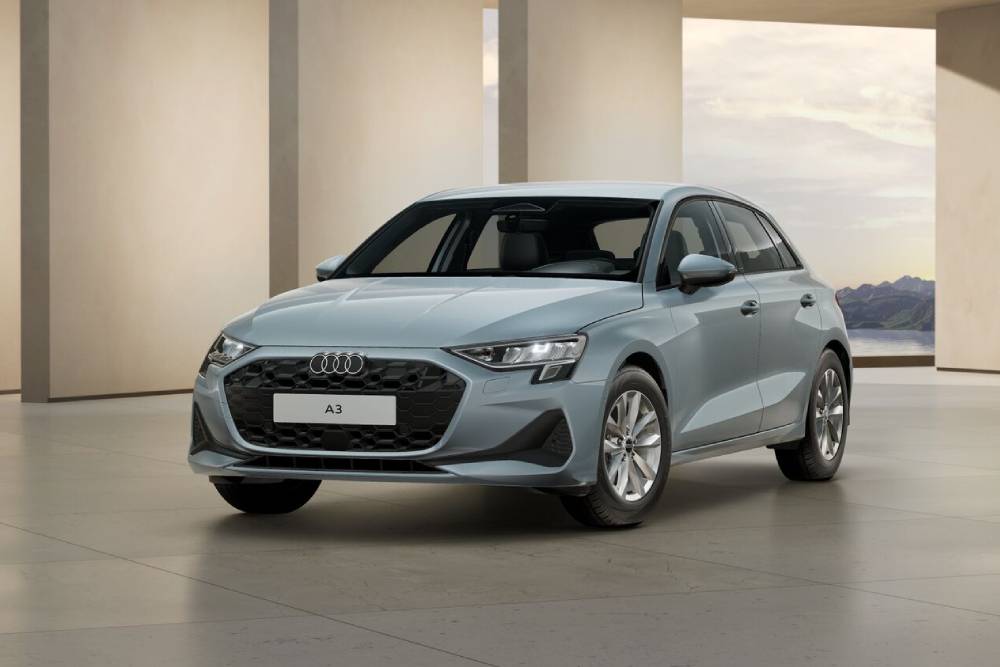 https://autogreeknews.gr/wp-content/uploads/2025/12/audi-a3-sportback-7.jpg