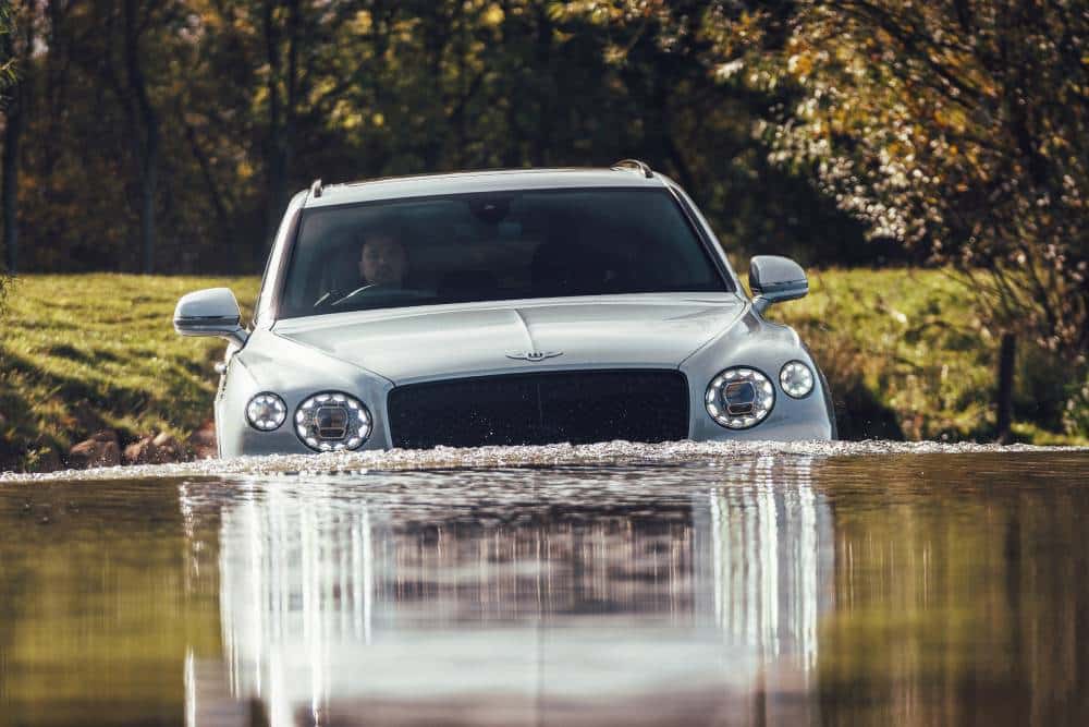 Ανάκληση στην υβριδική Bentley Bentayga για τη μπαταρία