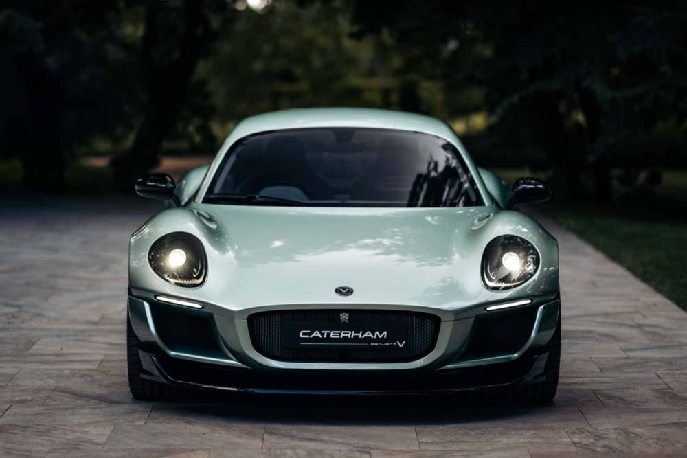 https://autogreeknews.gr/wp-content/uploads/2025/12/caterham-project-v-electric-coupe-1.jpg