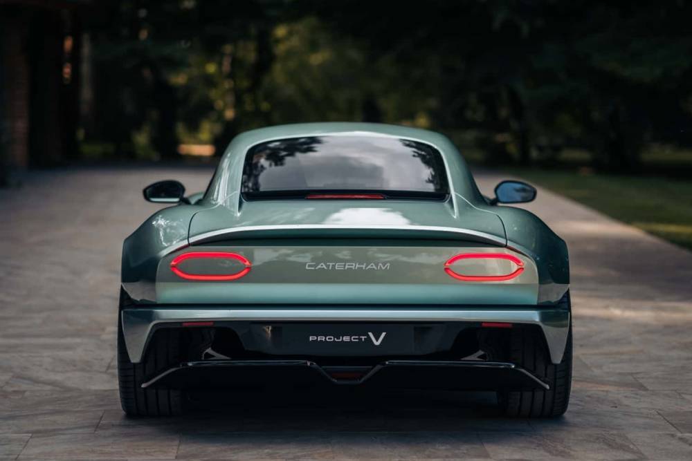https://autogreeknews.gr/wp-content/uploads/2025/12/caterham-project-v-electric-coupe-2.jpg