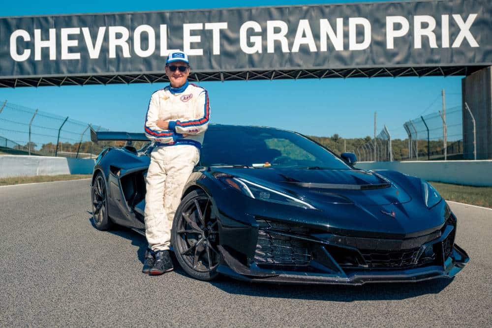 https://autogreeknews.gr/wp-content/uploads/2025/12/corvette-zr1-lap-record-2.jpg