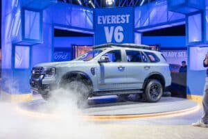 ford-makes-this-ranger-suv-exclusively-with-a-v6-f