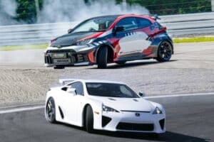 Τί μοιράζονται τα Toyota GR Yaris και Lexus LFA;