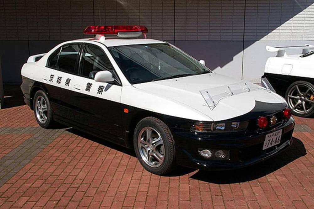 https://autogreeknews.gr/wp-content/uploads/2025/12/jdm-police-cars-3.jpg