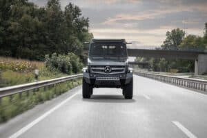 Mercedes-Benz Special Trucks präsentiert luxuriösesten Unimog aller ZeitenMercedes-Benz Special Trucks unveils the most luxurious Unimog ever