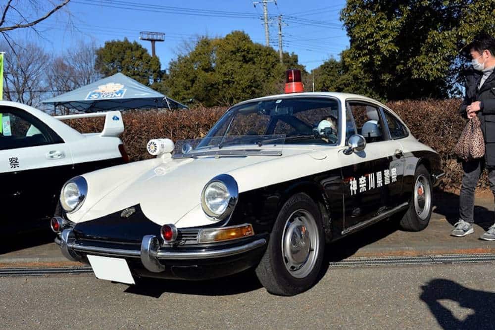 https://autogreeknews.gr/wp-content/uploads/2025/12/police-cars-in-japan-8.jpg