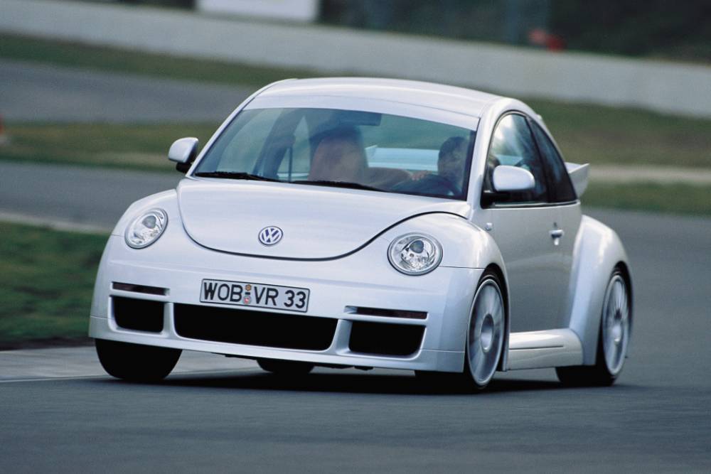 https://autogreeknews.gr/wp-content/uploads/2025/12/volkswagen_new_beetle_rsi_3.jpg