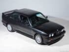 BMW M3 E30 ρίχνει ματιές στις 100.000 ευρώ