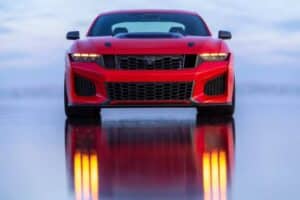 2026-Ford-Mustang-Dark-Horse-SC-00003-1-2048×1391