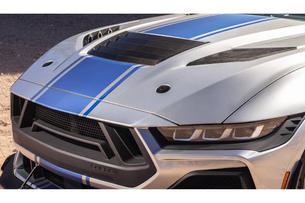 https://autogreeknews.gr/wp-content/uploads/2026/01/2026-Shelby-Super-Snake-front-end.jpg