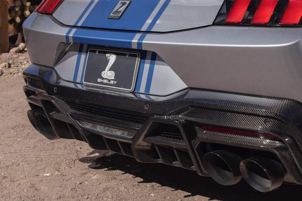 https://autogreeknews.gr/wp-content/uploads/2026/01/2026-Shelby-Super-Snake-rear-diffuser.jpg