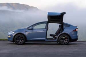 2026-tesla-model-x (2)
