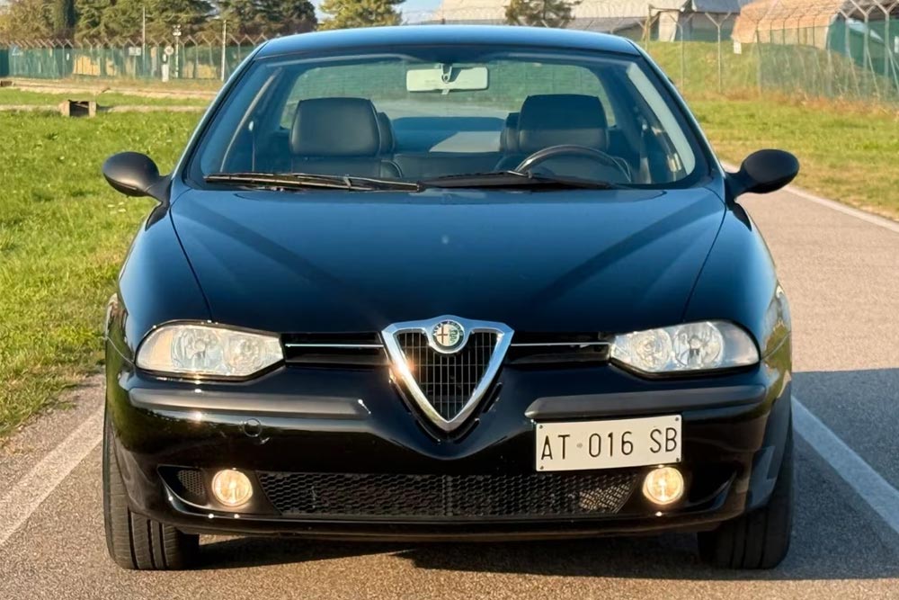 https://autogreeknews.gr/wp-content/uploads/2026/01/Alfa-Romeo-156-1998-3.jpg